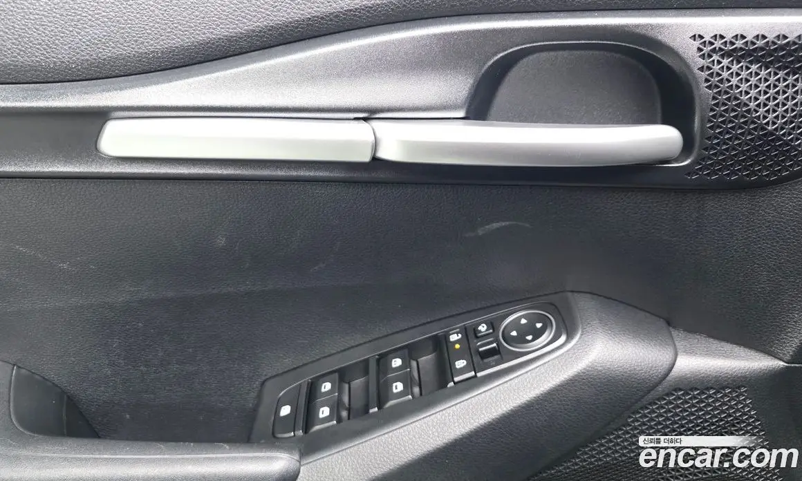 Kia Seltos 2025 2.0 автомат (гидро), фото 27 Kia Seltos 2025 2.0 автомат (гидро), фото 27