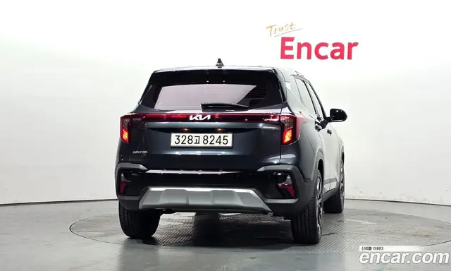 Kia Seltos 2025 2.0 автомат (гидро), миниатюра 4 Kia Seltos 2025 2.0 автомат (гидро), миниатюра 4