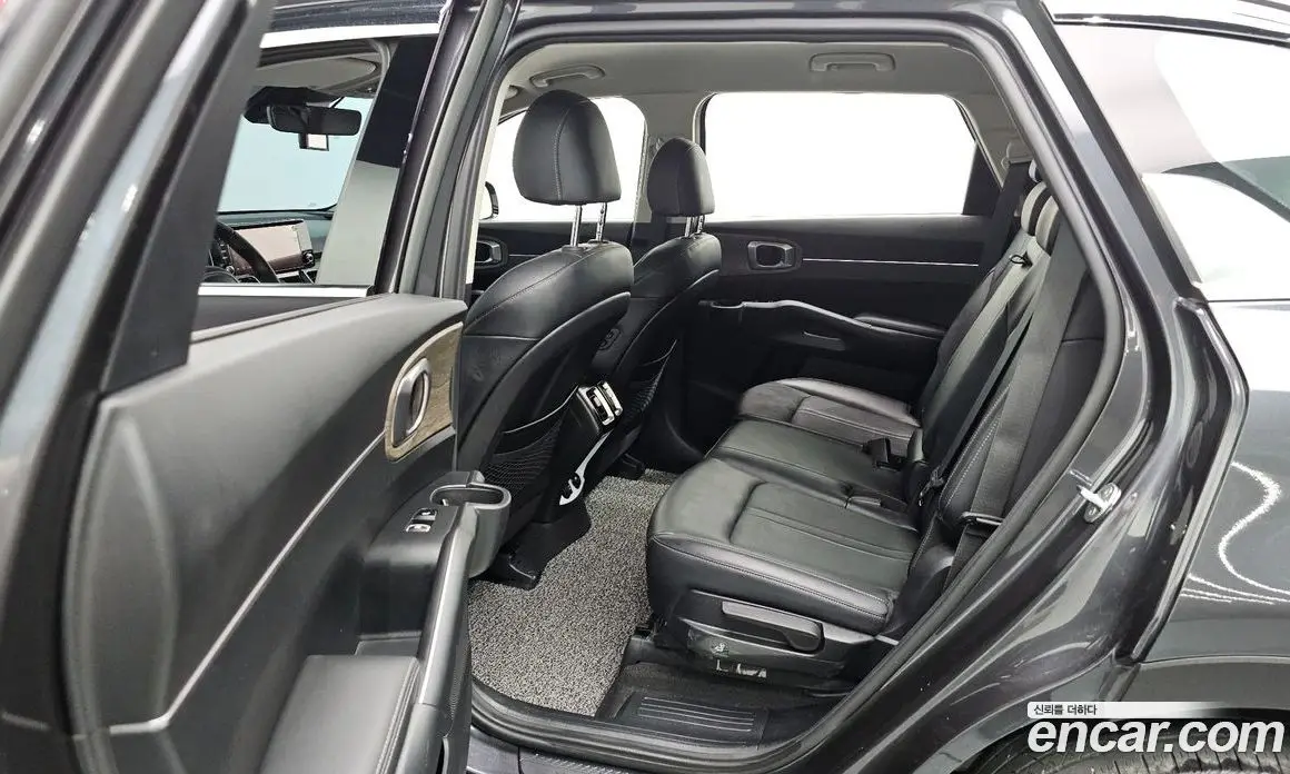 Kia Sorento 2020 2.2 автомат (гидро), фото 25 Kia Sorento 2020 2.2 автомат (гидро), фото 25