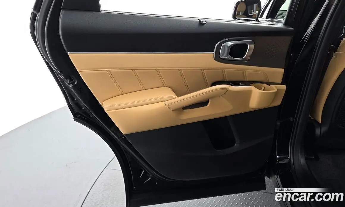 Kia Sorento 2022 1.6 автомат (гидро), фото 15 Kia Sorento 2022 1.6 автомат (гидро), фото 15