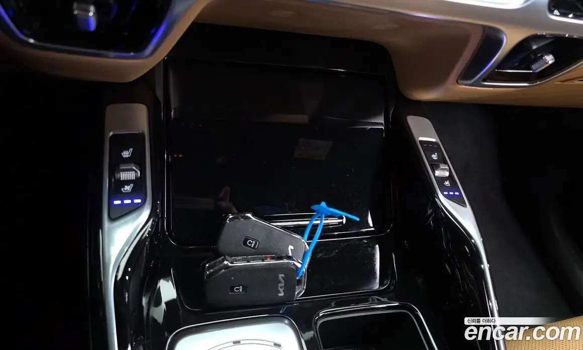 Kia Sorento 2022 1.6 автомат (гидро), фото 23 Kia Sorento 2022 1.6 автомат (гидро), фото 23
