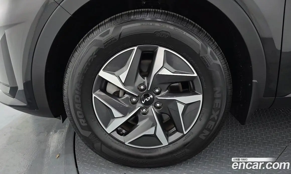 Kia Sorento 2022 1.6 автомат (гидро), фото 5 Kia Sorento 2022 1.6 автомат (гидро), фото 5