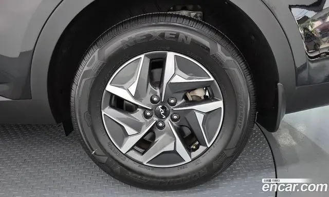 Kia Sorento 2022 1.6 автомат (гидро), миниатюра 7 Kia Sorento 2022 1.6 автомат (гидро), миниатюра 7