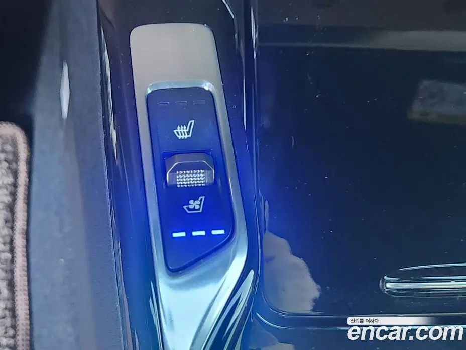 Kia Sorento 2023 1.6 автомат (гидро), фото 16