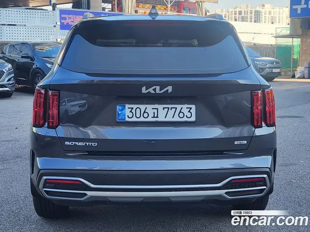 Kia Sorento 2023 1.6 автомат (гидро), миниатюра 4