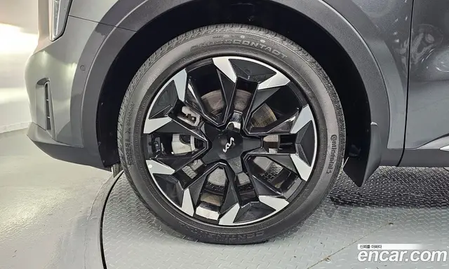 Kia Sorento 2025 2.2 автомат (гидро), миниатюра 5 Kia Sorento 2025 2.2 автомат (гидро), миниатюра 5