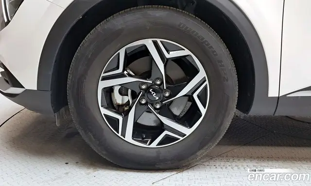 Kia Sportage 2024 2.0 автомат (гидро), миниатюра 5