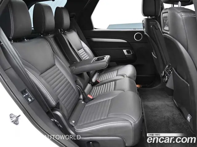 Land Rover Discovery 2025 3.0 автомат (гидро), миниатюра 12