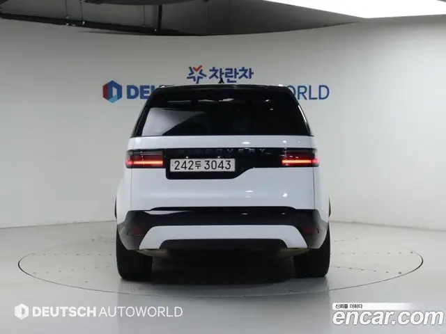 Land Rover Discovery 2025 3.0 автомат (гидро), миниатюра 4 Land Rover Discovery 2025 3.0 автомат (гидро), миниатюра 4