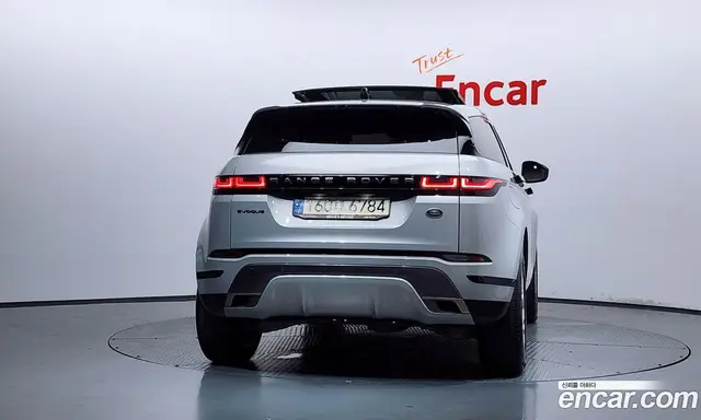 Land Rover Range Rover Evoque 2022 2.0 автомат (гидро), миниатюра 4
