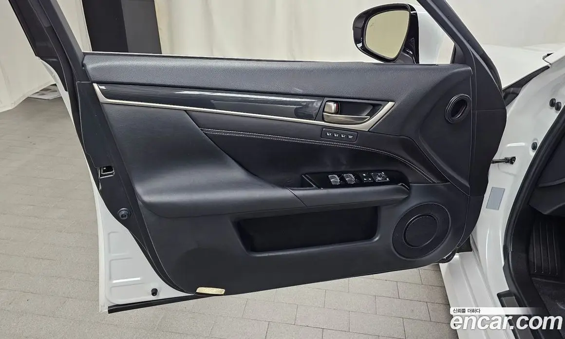 Lexus GS 2018 2.0 автомат (гидро), фото 14 Lexus GS 2018 2.0 автомат (гидро), фото 14