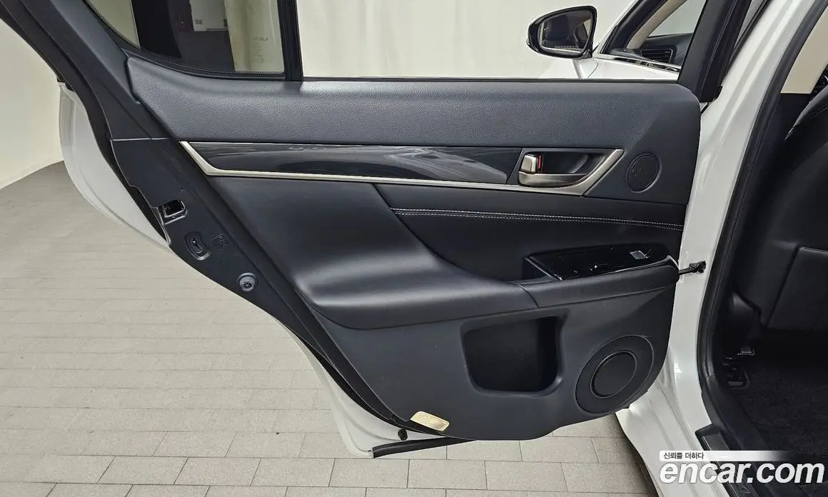 Lexus GS 2018 2.0 автомат (гидро), фото 15 Lexus GS 2018 2.0 автомат (гидро), фото 15