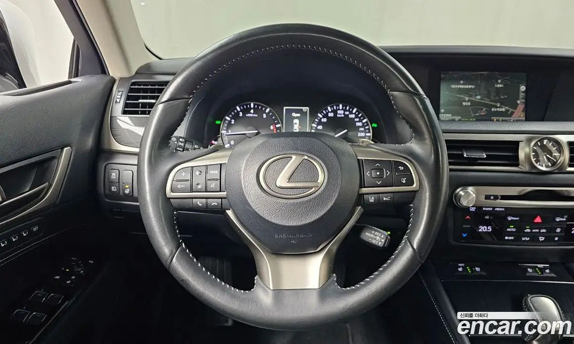 Lexus GS 2018 2.0 автомат (гидро), фото 19 Lexus GS 2018 2.0 автомат (гидро), фото 19