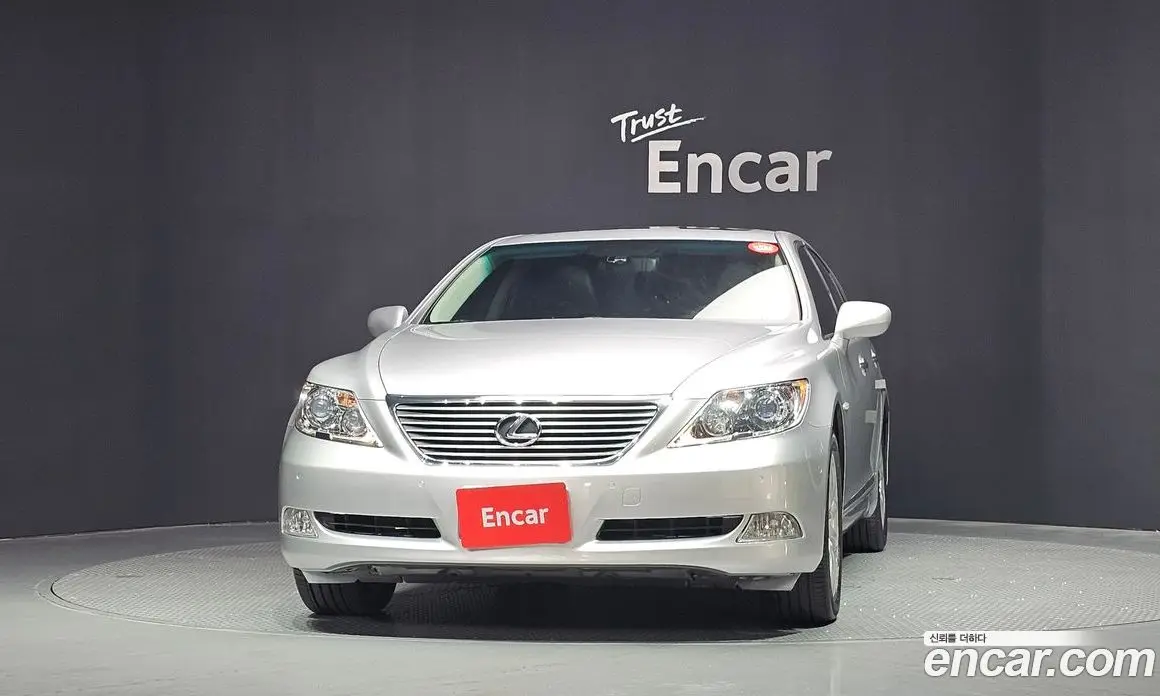 Lexus LS 2009 4.6 автомат (гидро), фото 3 Lexus LS 2009 4.6 автомат (гидро), фото 3