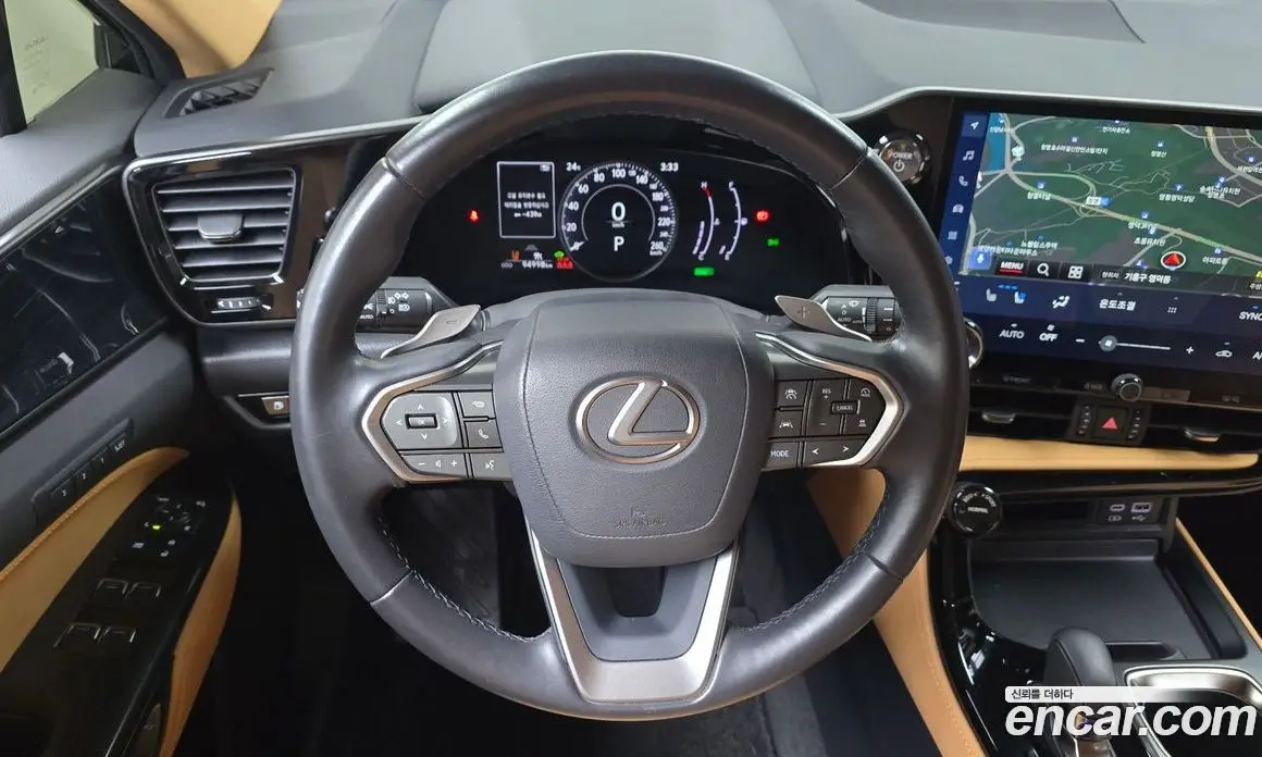 Lexus NX 2023 2.5 автомат (гидро), фото 17