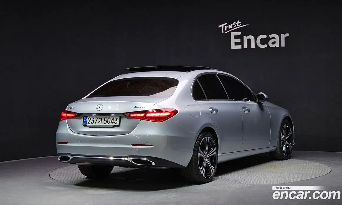 Mercedes-Benz C-Class 2023 2.0 автомат (гидро), фото 2 Mercedes-Benz C-Class 2023 2.0 автомат (гидро), фото 2
