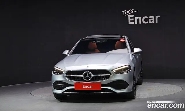 Mercedes-Benz C-Class 2023 2.0 автомат (гидро), миниатюра 3 Mercedes-Benz C-Class 2023 2.0 автомат (гидро), миниатюра 3