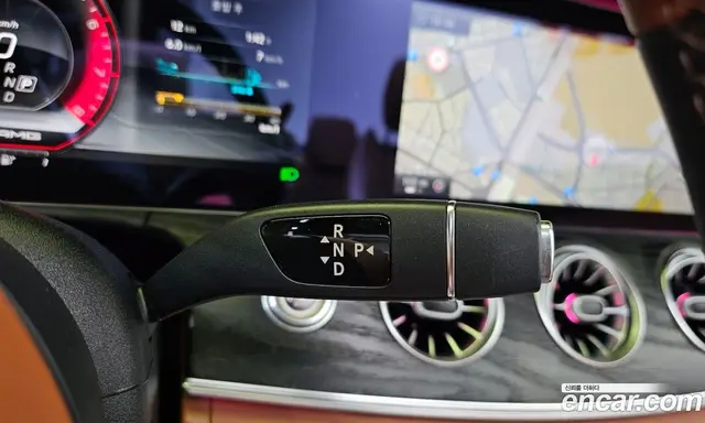 Mercedes-Benz E-Class 2018 1.9 автомат (гидро), миниатюра 12