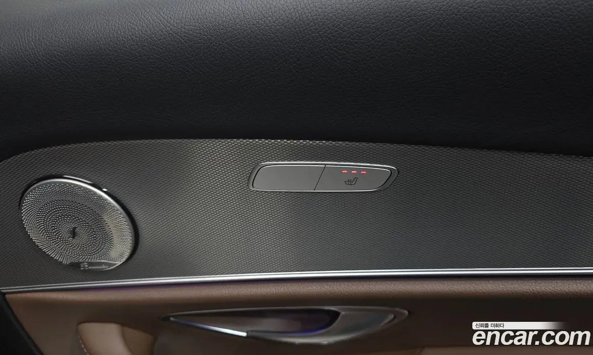 Mercedes-Benz E-Class 2018 2.0 автомат (гидро), фото 18 Mercedes-Benz E-Class 2018 2.0 автомат (гидро), фото 18