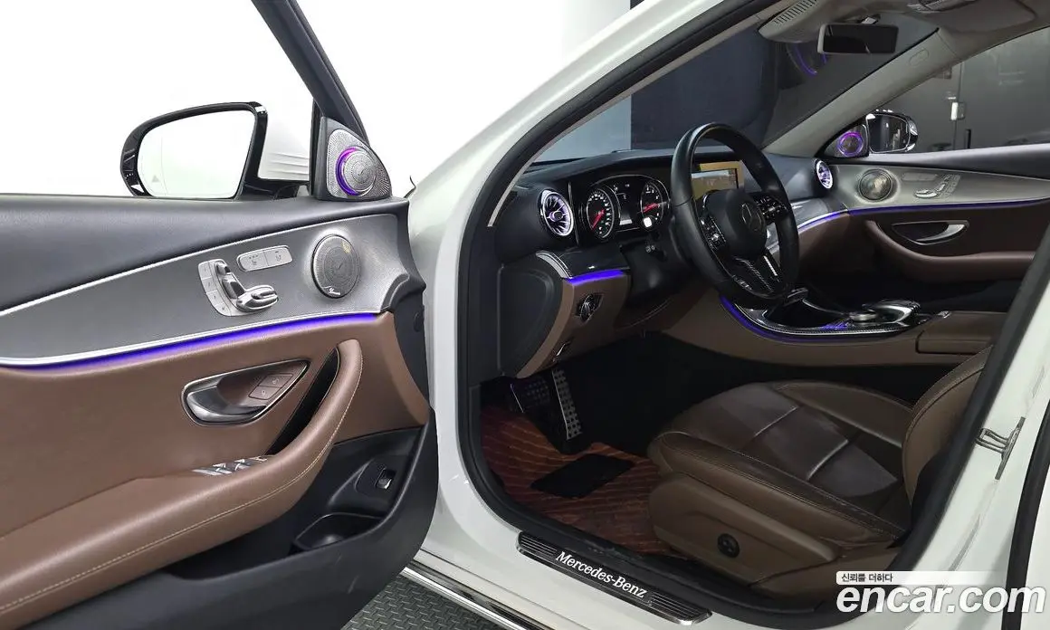 Mercedes-Benz E-Class 2018 2.0 автомат (гидро), фото 10 Mercedes-Benz E-Class 2018 2.0 автомат (гидро), фото 10