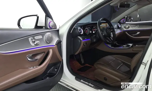 Mercedes-Benz E-Class 2018 2.0 автомат (гидро), миниатюра 10 Mercedes-Benz E-Class 2018 2.0 автомат (гидро), миниатюра 10
