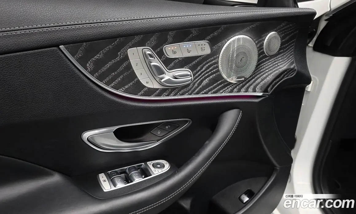 Mercedes-Benz E-Class 2022 3.0 автомат (гидро), фото 25 Mercedes-Benz E-Class 2022 3.0 автомат (гидро), фото 25