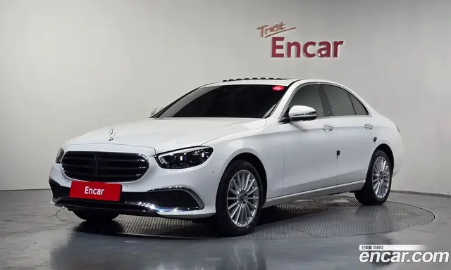 Mercedes-Benz E-Class, 2023, 56 901 км