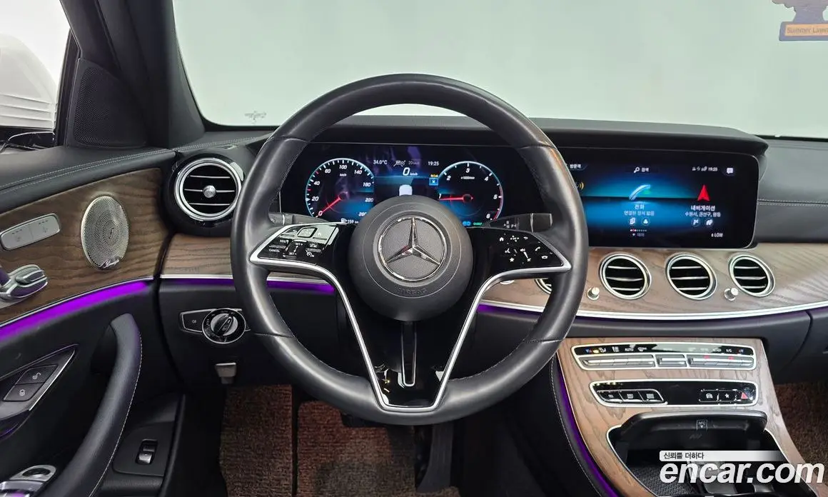 Mercedes-Benz E-Class 2023 1.9 автомат (гидро), фото 19