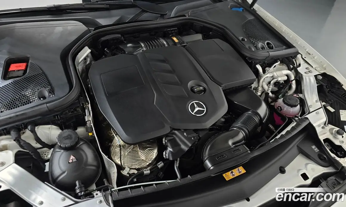Mercedes-Benz E-Class 2023 1.9 автомат (гидро), фото 6