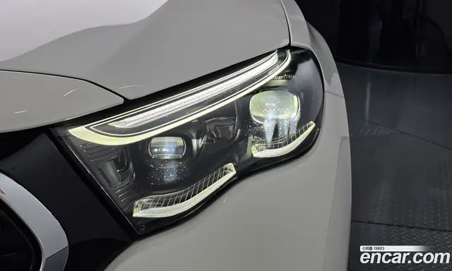 Mercedes-Benz E-Class 2024 2.0 автомат (гидро), миниатюра 8 Mercedes-Benz E-Class 2024 2.0 автомат (гидро), миниатюра 8