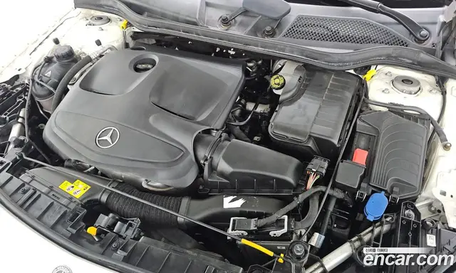 Mercedes-Benz GLA-Class 2019 2.0 автомат (гидро), миниатюра 6