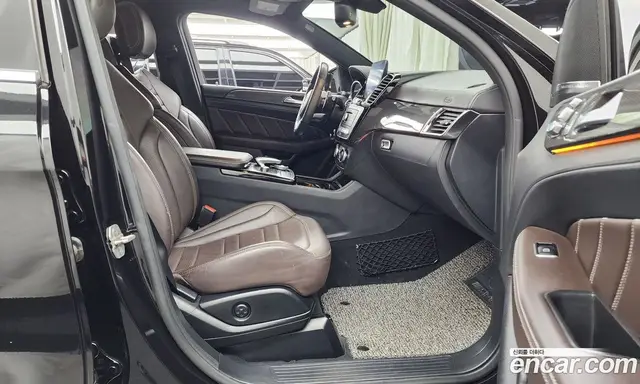 Mercedes-Benz GLE-Class 2017 5.5 автомат (гидро), миниатюра 11 Mercedes-Benz GLE-Class 2017 5.5 автомат (гидро), миниатюра 11