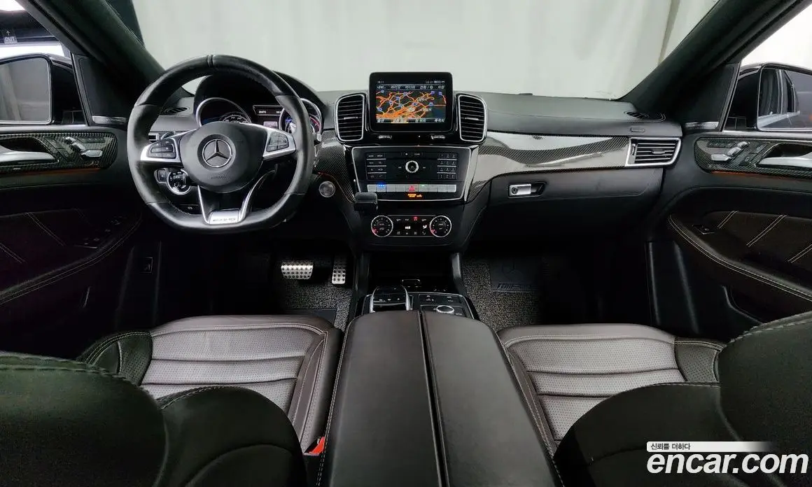 Mercedes-Benz GLE-Class 2017 5.5 автомат (гидро), фото 7 Mercedes-Benz GLE-Class 2017 5.5 автомат (гидро), фото 7