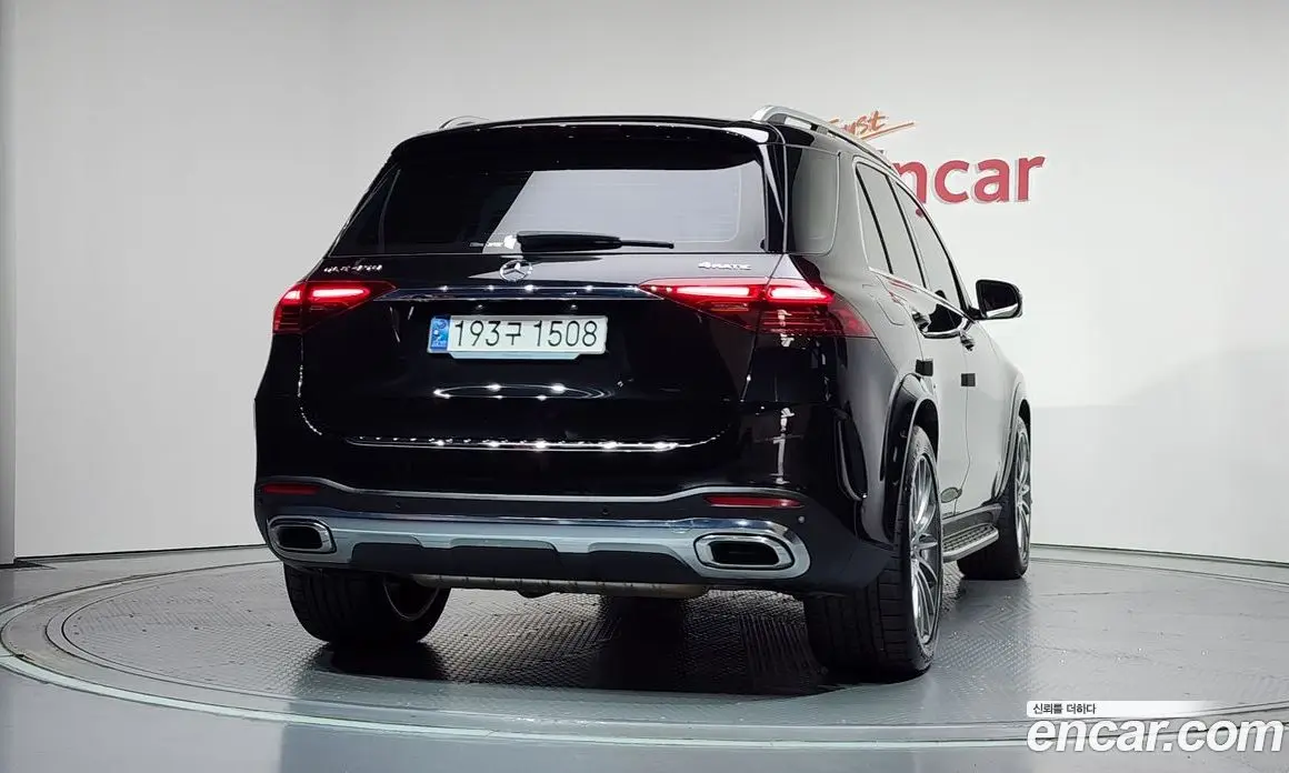 Mercedes-Benz GLE-Class 2024 3.0 автомат (гидро), фото 4 Mercedes-Benz GLE-Class 2024 3.0 автомат (гидро), фото 4