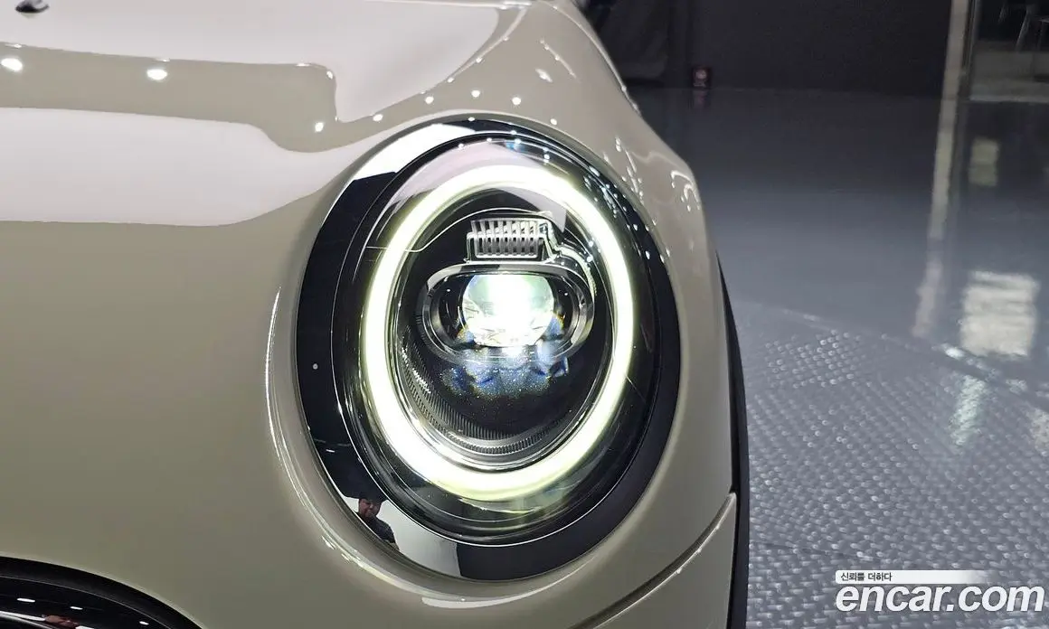 Mini Cooper 2021 1.5 автомат (гидро), фото 8 Mini Cooper 2021 1.5 автомат (гидро), фото 8