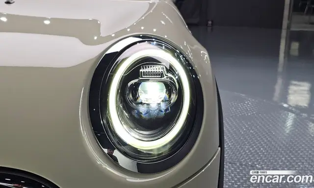 Mini Cooper 2021 1.5 автомат (гидро), миниатюра 8 Mini Cooper 2021 1.5 автомат (гидро), миниатюра 8