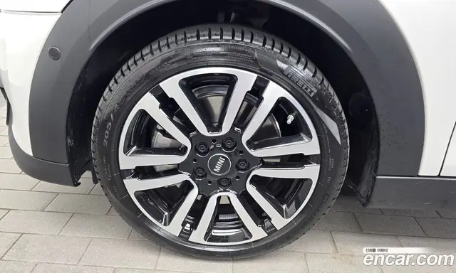 Mini Cooper 2024 2.0 автомат (гидро), миниатюра 5