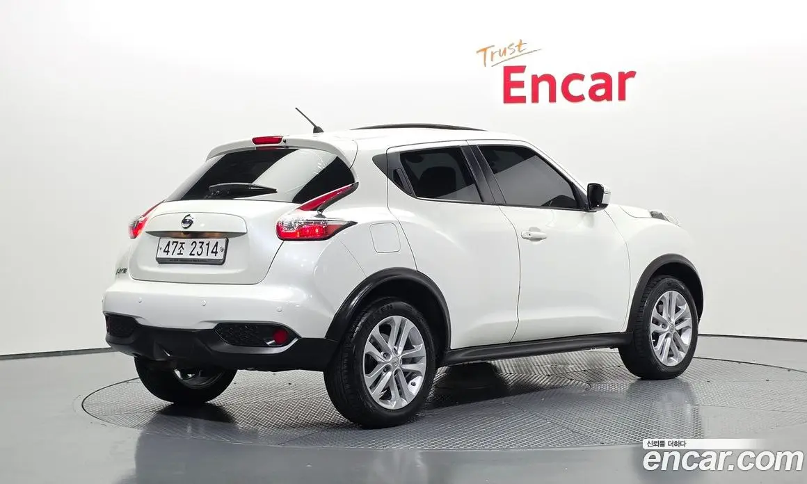 Nissan Juke 2017 1.6 автомат (гидро), фото 2 Nissan Juke 2017 1.6 автомат (гидро), фото 2