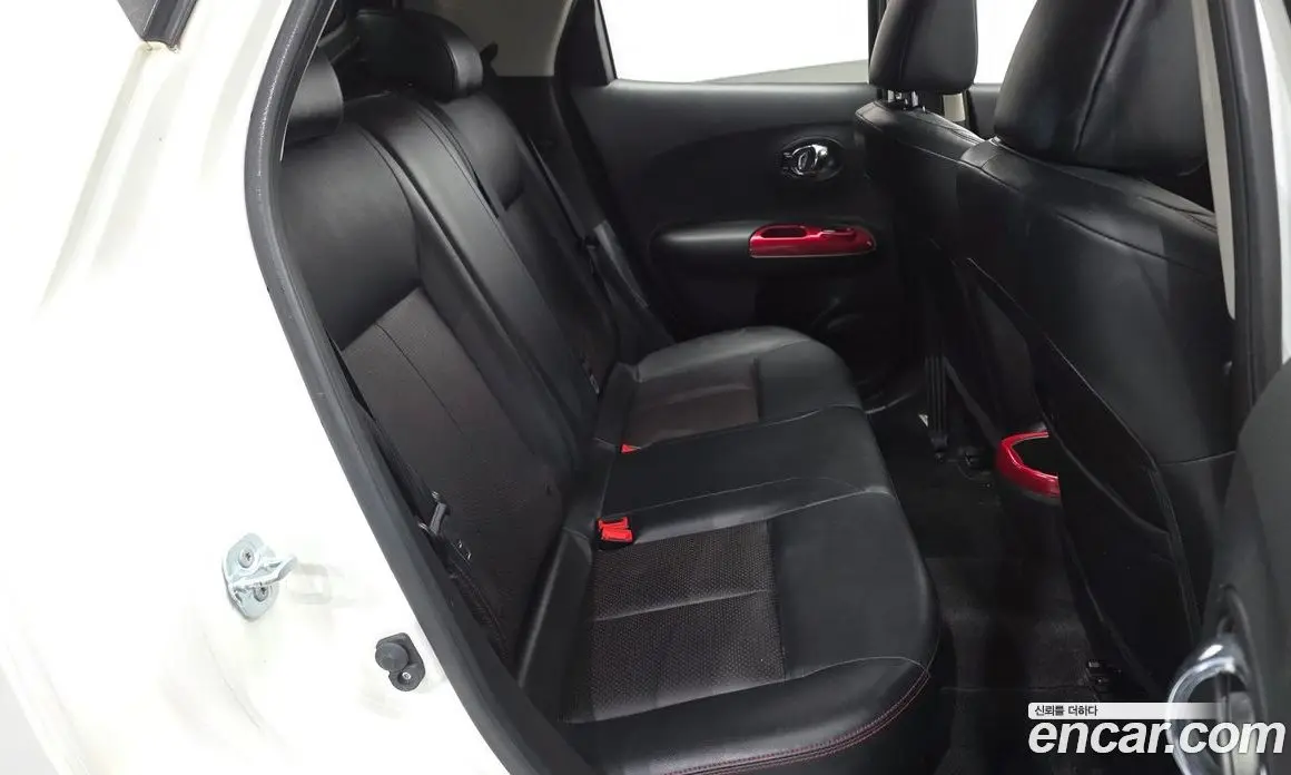 Nissan Juke 2017 1.6 автомат (гидро), фото 12 Nissan Juke 2017 1.6 автомат (гидро), фото 12