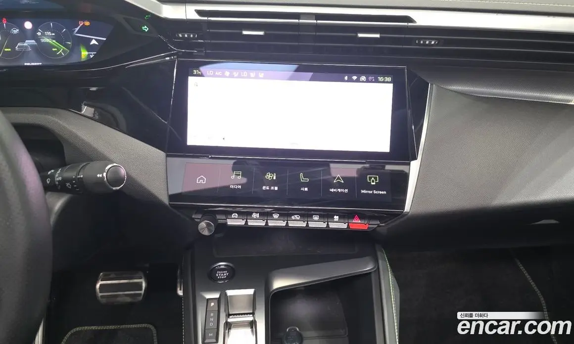 Peugeot 408 2024 1.2 автомат (гидро), фото 13