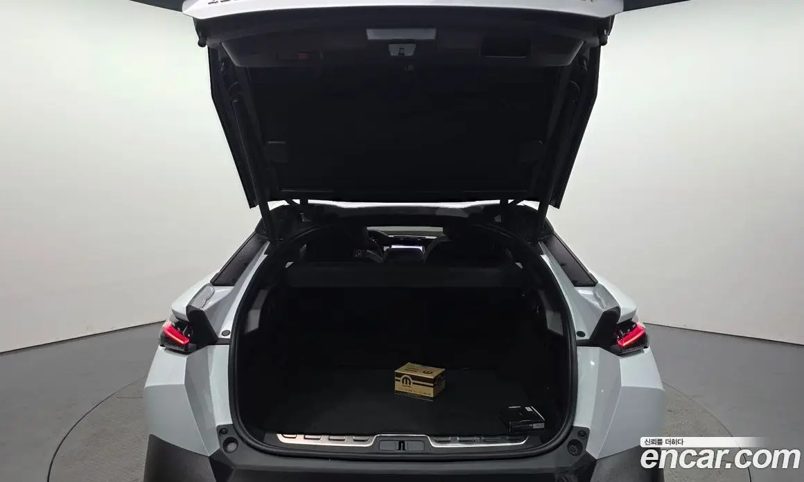 Peugeot 408 2024 1.2 автомат (гидро), фото 18