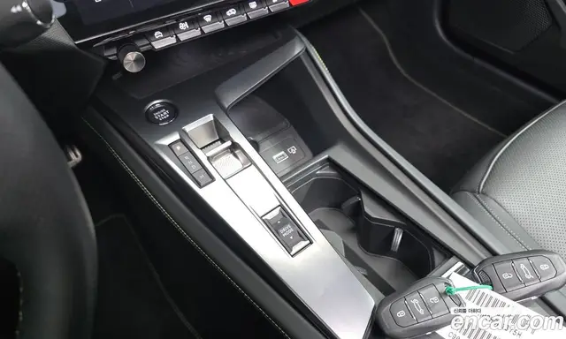 Peugeot 408 2024 1.2 автомат (гидро), миниатюра 9