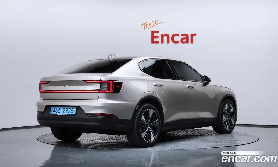 Polestar Polestar 2 2023 0.2 автомат (гидро), фото 1 Polestar Polestar 2 2023 0.2 автомат (гидро), фото 1