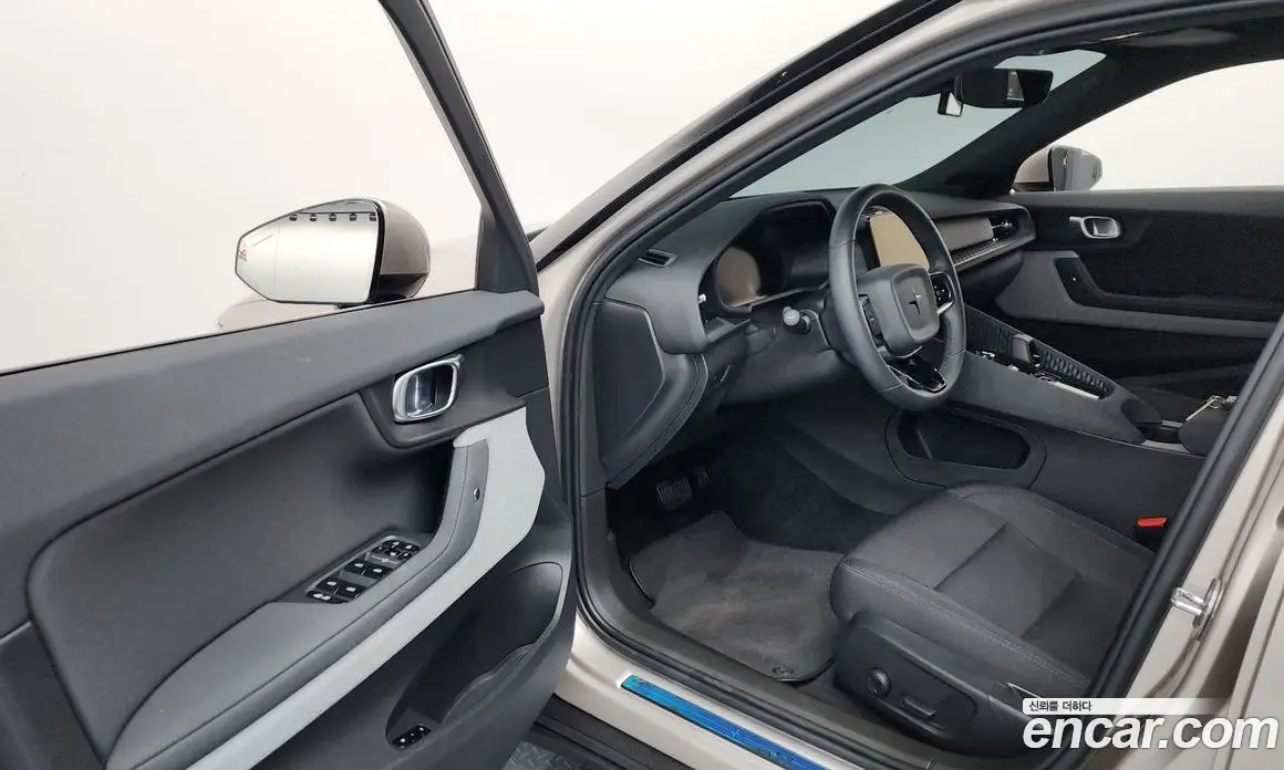 Polestar Polestar 2 2023 0.2 автомат (гидро), фото 12 Polestar Polestar 2 2023 0.2 автомат (гидро), фото 12
