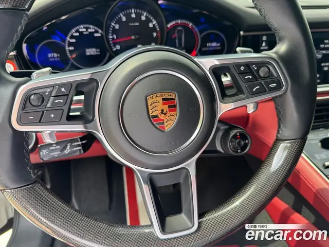 Porsche Panamera 2019 3.0 автомат (гидро), миниатюра 12