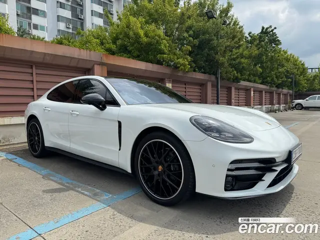 Porsche Panamera 2019 3.0 автомат (гидро), миниатюра 4 Porsche Panamera 2019 3.0 автомат (гидро), миниатюра 4