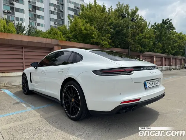 Porsche Panamera 2019 3.0 автомат (гидро), миниатюра 7 Porsche Panamera 2019 3.0 автомат (гидро), миниатюра 7
