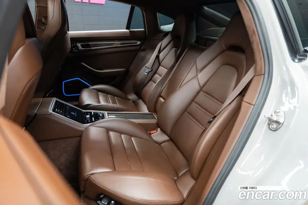 Porsche Panamera 2021 4.0 автомат (гидро), фото 7 Porsche Panamera 2021 4.0 автомат (гидро), фото 7