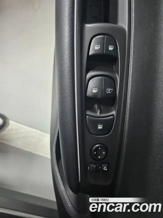 Renault (Samsung) QM6 2020 2.0 автомат (гидро), миниатюра 8 Renault (Samsung) QM6 2020 2.0 автомат (гидро), миниатюра 8