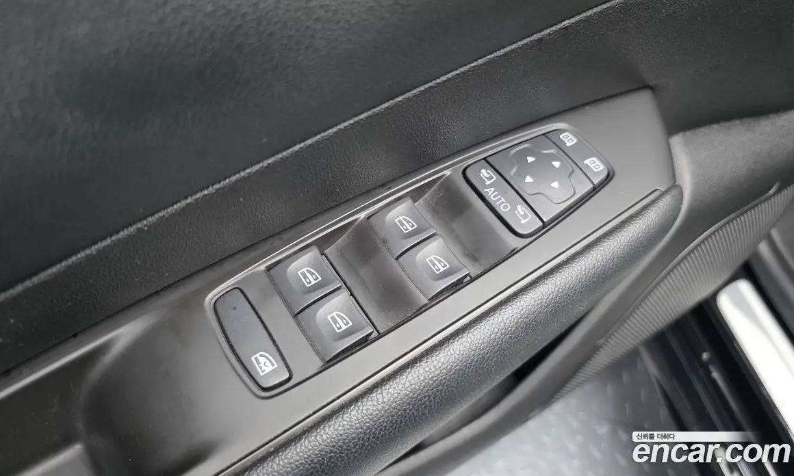 Renault (Samsung) SM6 2016 2.0 автомат (гидро), фото 13 Renault (Samsung) SM6 2016 2.0 автомат (гидро), фото 13